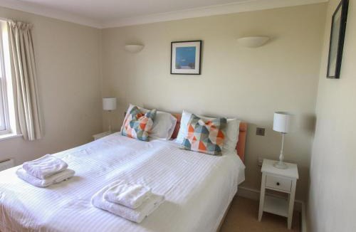 Thurlestone Apartment | 4 Thurlestone Beach House
