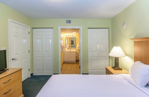 Myrtle Beach Hotel | 4 Units - 2 Bedroom Condo - Beachfront Escape with Incredible Ocean Views