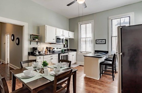 Mobile Apartment | 4 Units! Mins to Downtown&Dining - Dauphin Darling
