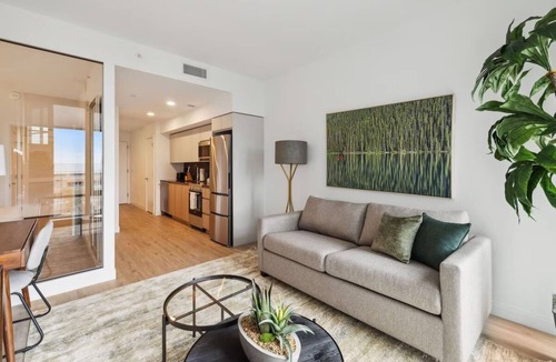 Buzzard Point Hotel | 4 Units | Walk to Audi Field from Stylish Apartment | Perfect for Game Day Trip