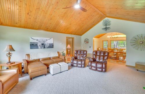 Hesperia House | 40-Acre Waterfront Retreat on the White River!