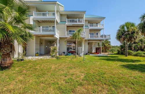 Alligator Point House | 40% off for monthly rate, Views of the gulf & bay, 4 porches w/panoramic views.