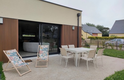 Portbail House | 400m from the beach, new house for relaxation