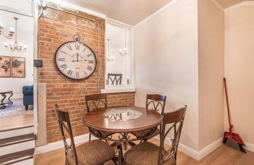 Ogden House | 406 Canyon Rd #2