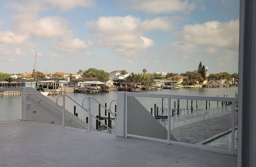 Island Estate Condo | 407, Water View-Clearwater Bch in 6 min, Pool/Gym