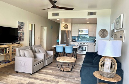 The Bight Condo | #4104 Updated, oceanfront Coral Gardens - directly on Grace Bay beach!