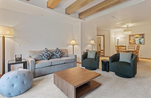 Salt Lake Mountain Resorts Apartment | 4207 - Two Bedroom Standard Creekside Condominiums condo