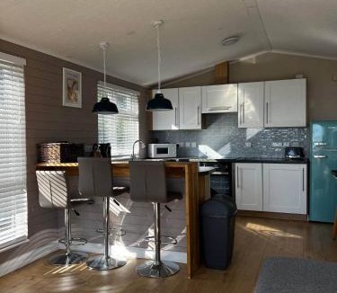Hamworthy House | 43 Harbour View