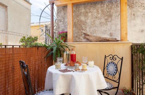 Noto Historic Centre Apartment | 44 Steps - Enjoy Noto
