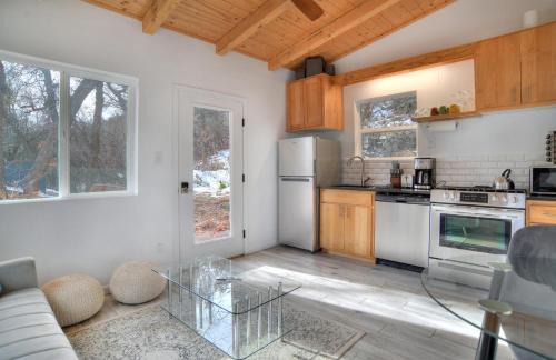 Durango House | 4459 County Rd 203 - 2 Bedroom Cabin