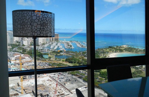 Ala Moana Condo | 44th Floor-Ala Moana-Ocean/Diamond Head Views
