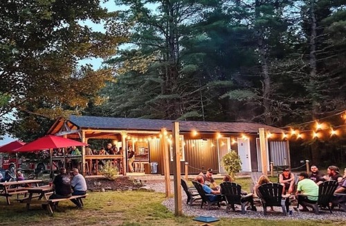 Maugerville Cottage | 45 mins from Fredericton/on the beach/sunrises/boat launch/golf/pickleball