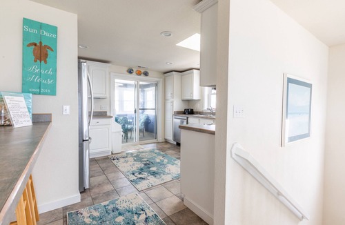 Sea Retreat House | 4759- Sun Daze - Ocean Views, Pool, Hot Tub & Steps to Beach