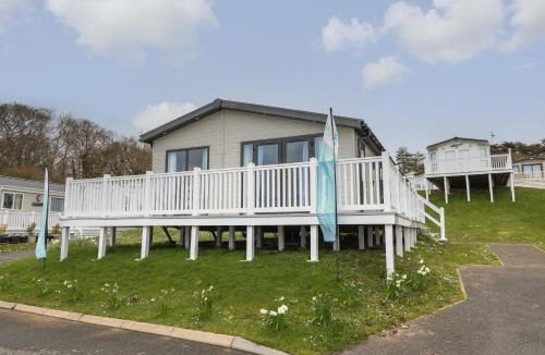 Bembridge House | 48 Crosswinds