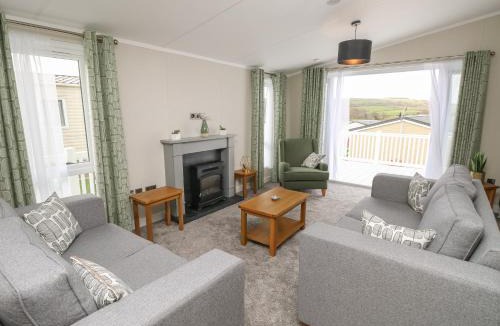 Bembridge House | 48 Crosswinds