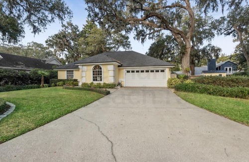 Amelia City House | 4937 Windward Place