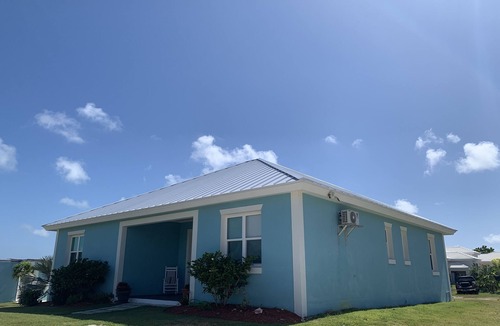 Lubbers Quarters Cay Villa | 4B4B Beautiful Mermaid Reef Villa 5- Pool & Beach - Pelican Shores, AB, Bah.