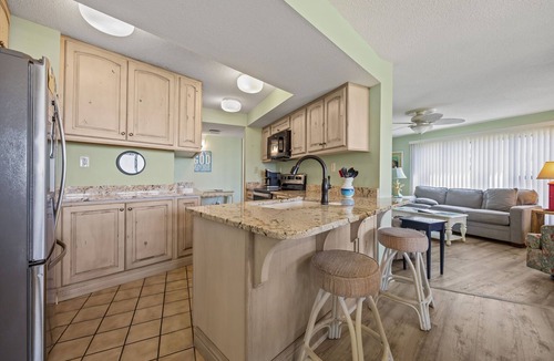 Indian Beach Condo | 4Bdrm + 1st Floor Oceanfront Condo