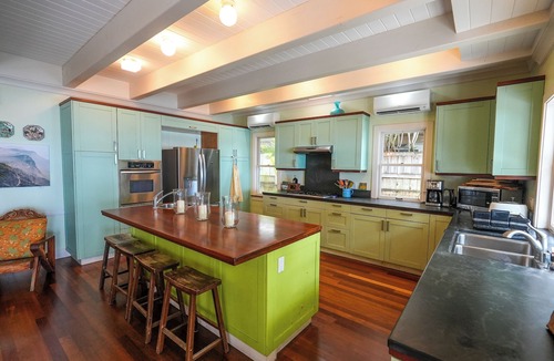 Pupukea House | 4Bed Beachfront home near Pipeline