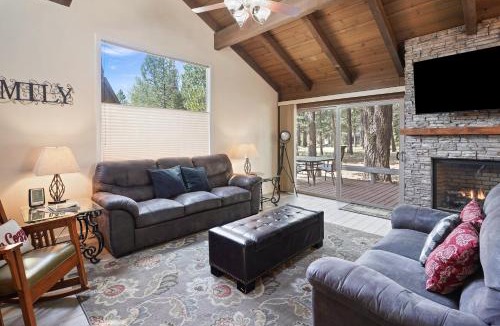 Overlook Park House | 4br 2 Bath home in 2 Landrise