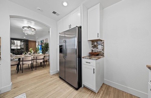 El Cajon House | 4BR - 2Bth King Bed, 80"TV, Gated Yard, Ranch