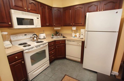 Williamsburg House | 4BR/4BA, Sleeps up to 12. Vacation Village at Williamsburg