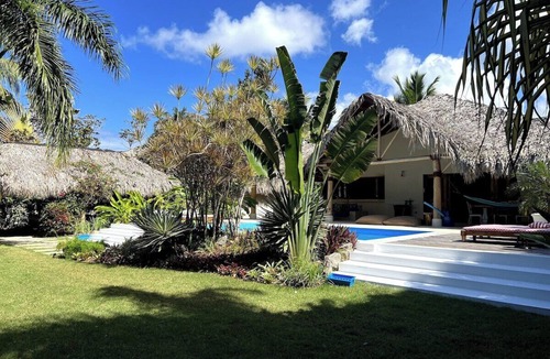 Las Terrenas Villa | 4BR{Beach~by~Melo} @LosNomadas +2Min.Beach+Pool