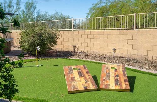 Estrella Mountain Ranch House | 4BR Estrella Mountain Retreat w Heated Pool