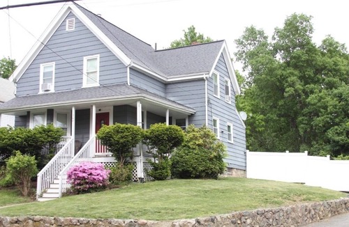 Norwood House | 4BR Family Home Parking Near Boston Gillette Stadium FIFA World Cup