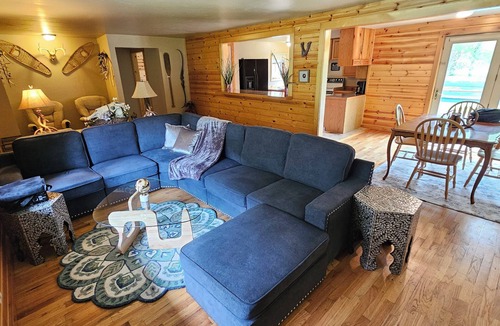 Livingston House | 4BR Fishing Heaven 2 Min. To Yellowstone River