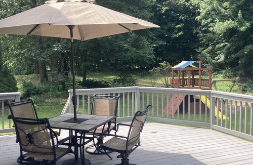 Saratoga Springs House | 4BR home just 4mi to downtown Saratoga and Racecourse