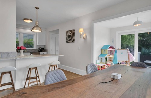 Rumson Cottage | 4BR Rumson Cottage with Back Porch Water Views, Steps to Beach & Town