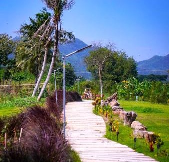 Kaeng Krachan House | 4J River Camping and Resort