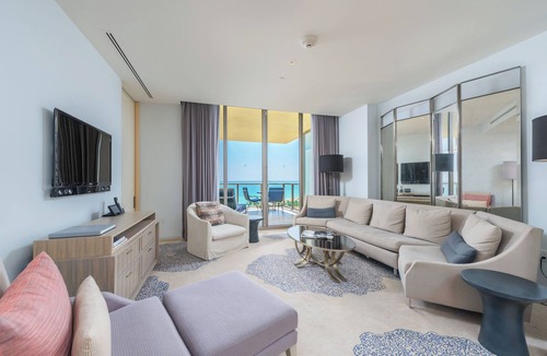 Bal Harbour Condo | 4MM Oceanfront Residence- Finest Bal Harbour Resort by Guaranteed Rental™