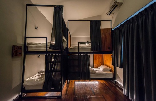 Lat Yao Hostel | 4Share Hostel - Adults Only