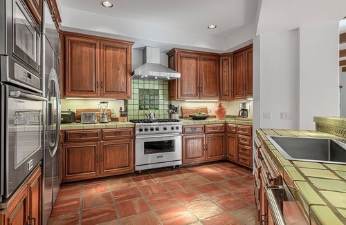 Palm Springs Villa | 4th of July Special: Gated Estate in the Movie Colony!