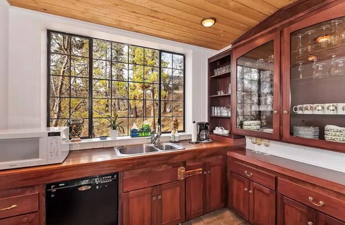 Fawnskin House | 5,000 sq ft home-Best View in Big Bear