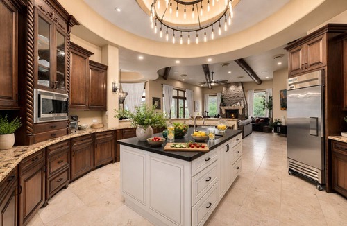 Apache Junction House | 5,000sf Custom Estate | 4 Ensuite Suites | Monthly Stays Welcome | Hot Tub