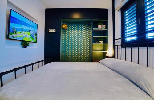 Mayaguez Pueblo Apartment | 5.7 Penthouse Generator Parking 3rd floor