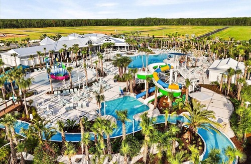 Clermont House | 5 BD/5.5 BA/Windsor Cay (16139 CC)