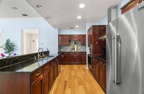 Seminole House | 5 Bd Heated Pool Home <5 min to Beaches Sleeps 18