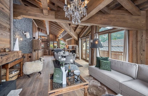 Saint-Martin-de-Belleville Ski Chalet | 5-bedroom chalet with sauna and hammam, central Saint Martin