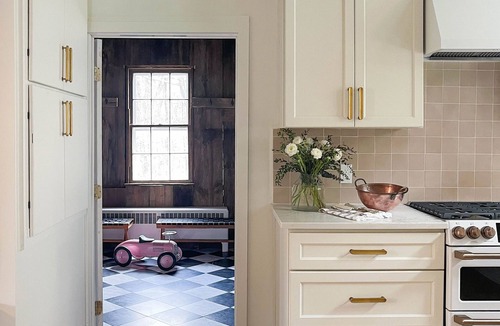 New Marlborough House | 5-bed Colonial Berkshires Farmhouse, aka Grandaddy's House, Family Friendly home