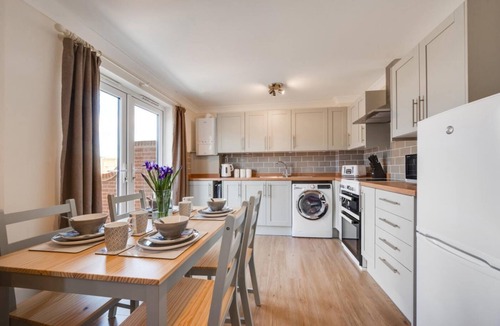 Norwich Cottage | 5 Bed in Chedgrave (oc-twcg)