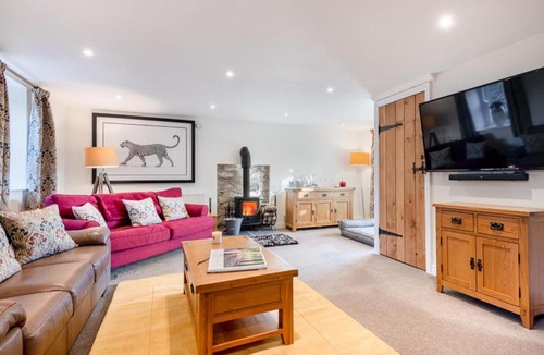 Kendal House | 5 Bed in Kendal oc-76617