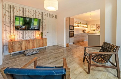 Mitchell Cottage | 5 Bed in Mitchell (oc-c28801)