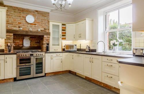 Wisbech House | 5 Bed in Wisbech oc-90134