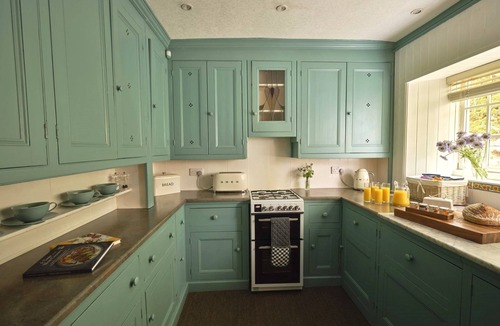 Babbacombe Cottage | 5 Bed - Rose Cottage - Sleeps 9 guests in 5 bedrooms