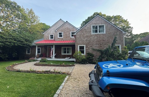 East Hampton North House | 5 bedroom/2 Master Suites - 4 1/2 bathrooms, pool/hot tub/Gym, bikes