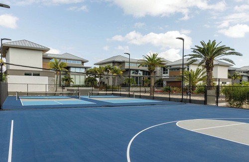 Grace Bay House | 5 bedroom accommodation in Providenciales